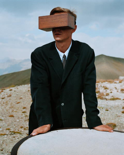 Objet à voir le monde en détail (utilisation) - Edition 2/5 - PRA02 18.2 - 1990