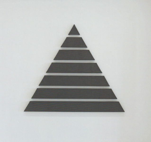 Triangle painting in 7 parts