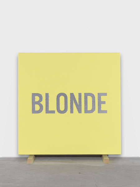 BLONDE