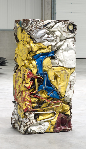 Carrosseries de voitures compressées