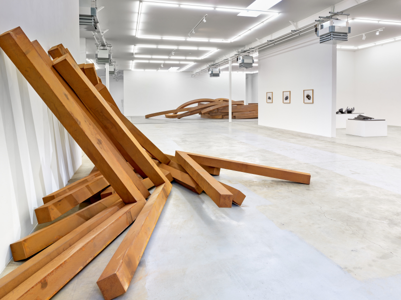 Vue-expo-Bernar-Venet-Gravité-Wandhaff-Septembre-2023-12