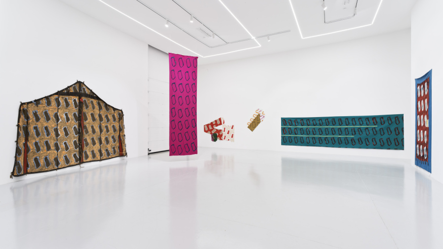 STE92-Hors Je-Claude Viallat