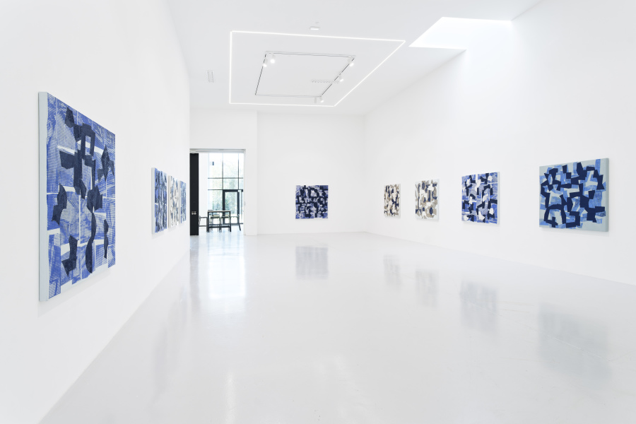 Exhibition-view-Blooming-Zurstrassen-2024-©CyrilleCauvet-CourtesyCeysson&Benetiere