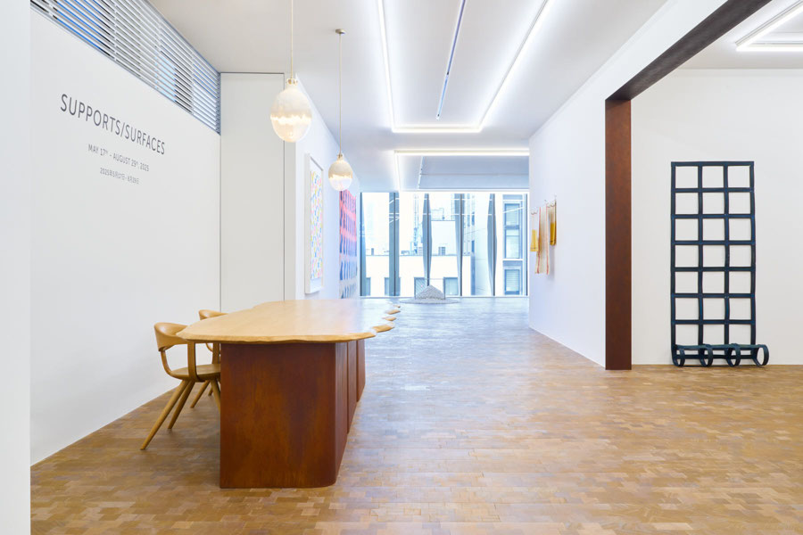 Supports/Surfaces Tokyo : Louis Cane, Claude Viallat, Bernard Pagès, Noël Dolla, Daniel Dezeuze