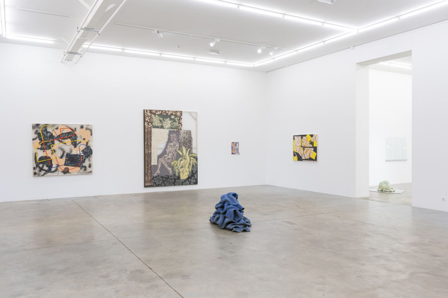 Exhibition View - Soft Chaos 