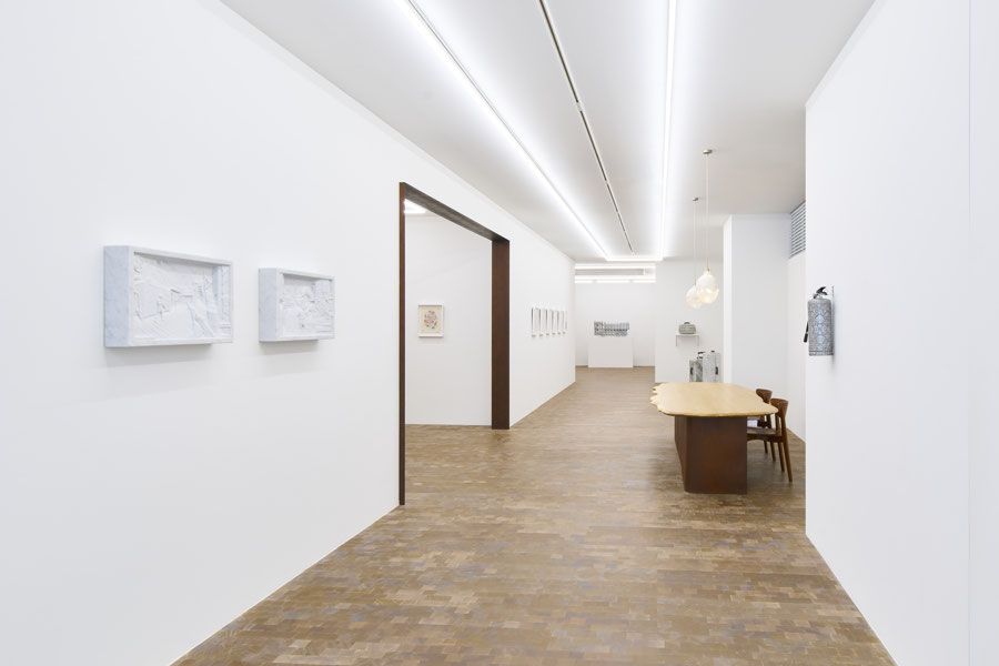 Ceysson&Bénétière_Tokyo_Wim-Delvoye_Installation-view_11