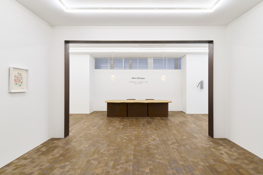 Ceysson&Bénétière_Tokyo_Wim-Delvoye_Installation-view_12