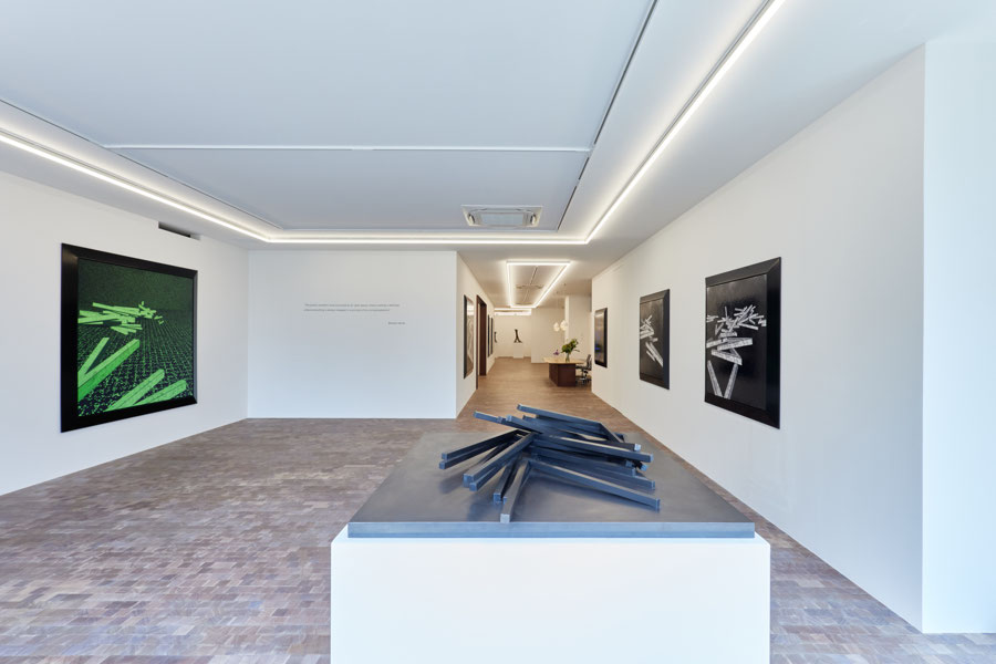 Bernar Venet